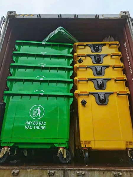 Thùng rác công nghiệp có bánh xe